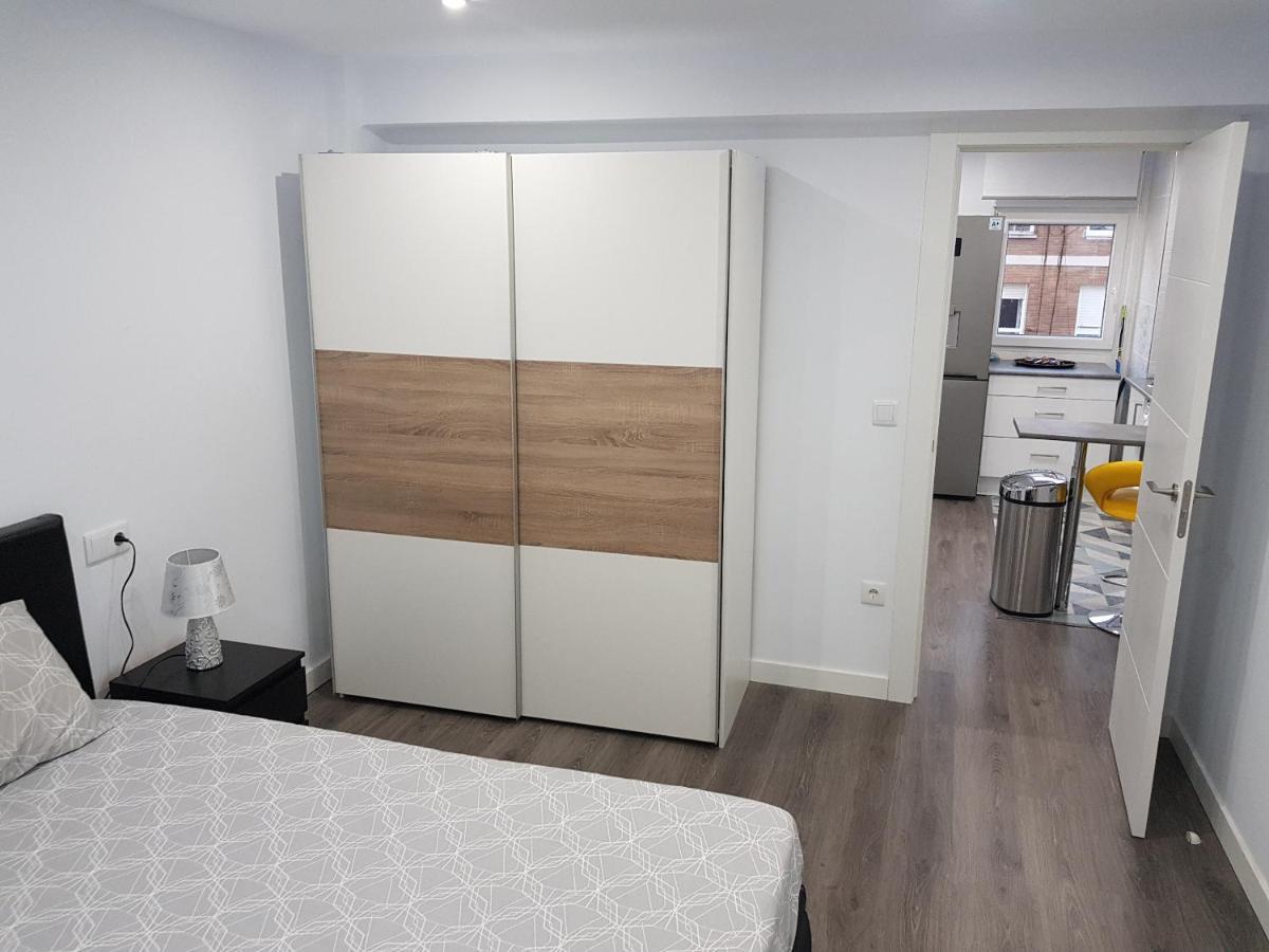 Apartamento Los Rios ซานตานเดร์ ภายนอก รูปภาพ